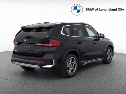 New 2026 BMW X1 xDrive28i w/ Convenience Package AWD/4WD image 7