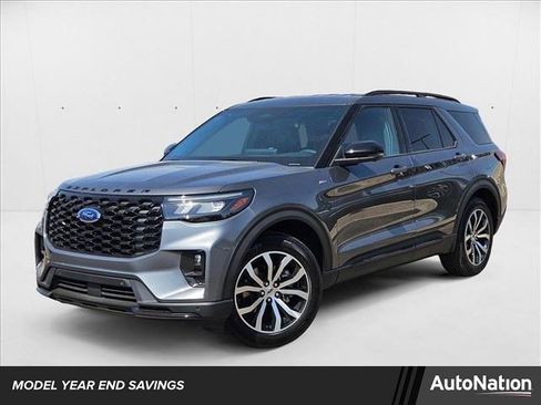 New 2025 Ford Explorer ST-Line image 1
