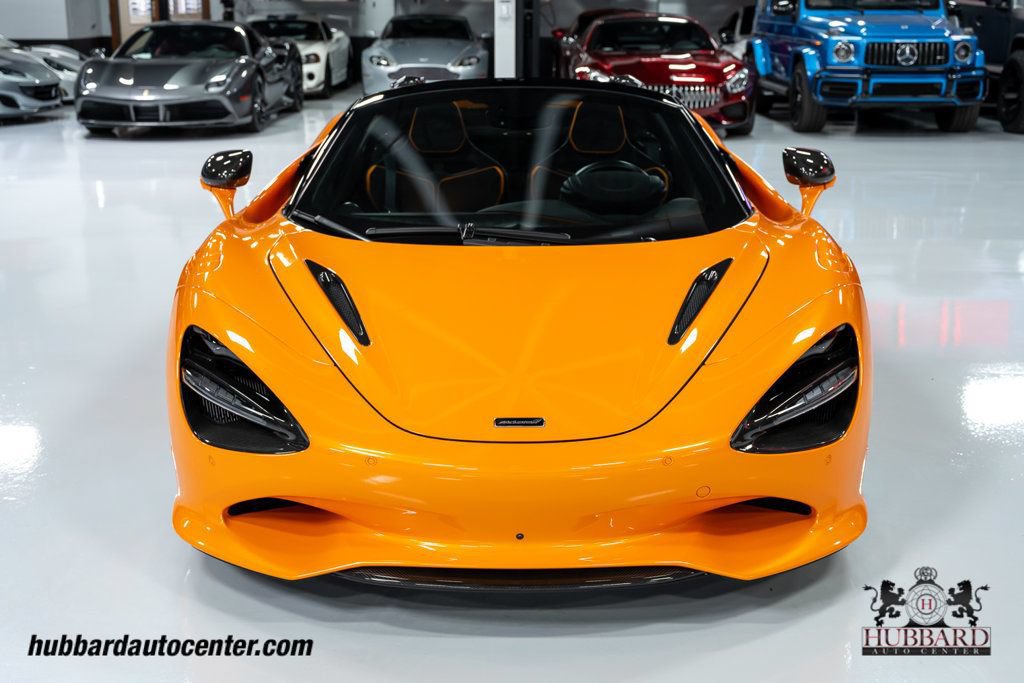 Used 2024 McLaren 750S Spider RWD image 3