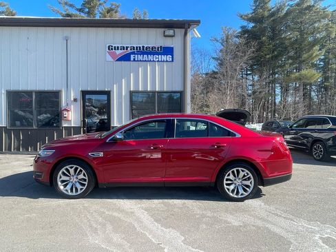 Used 2015 Ford Taurus Limited image 7
