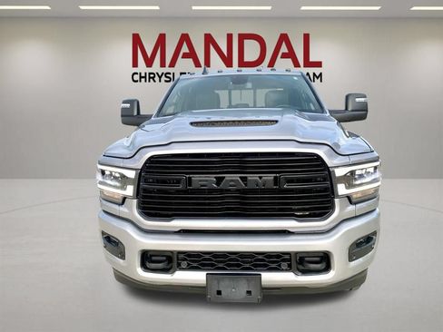 Used 2023 RAM 2500 Laramie AWD/4WD image 2