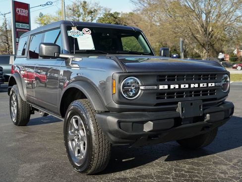 Used 2025 Ford Bronco Big Bend image 38