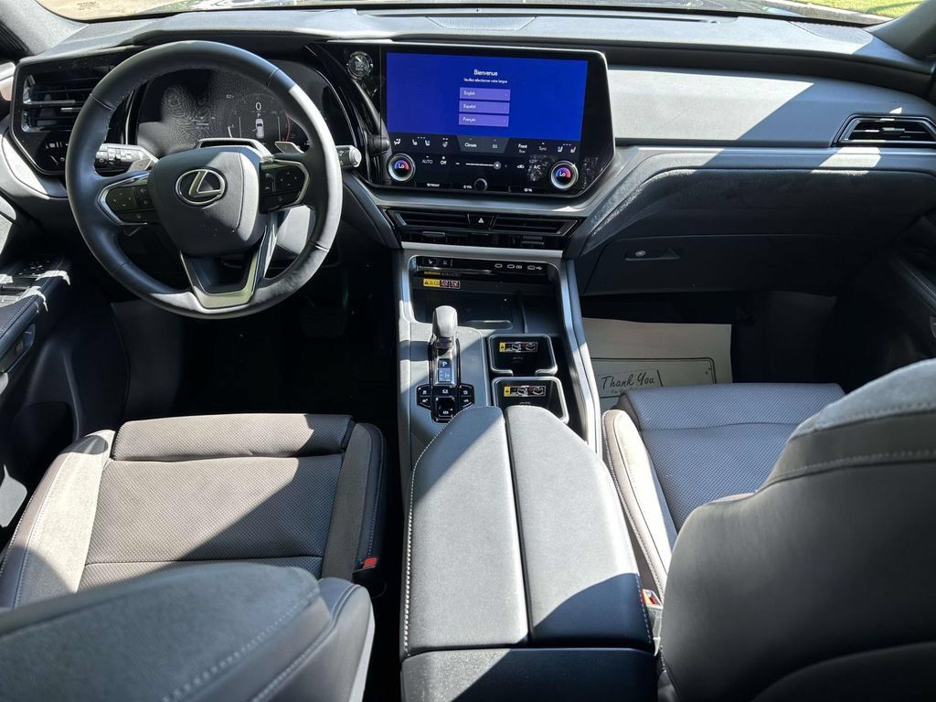 Used 2025 Lexus TX 350 AWD w/ Technology Package image 10