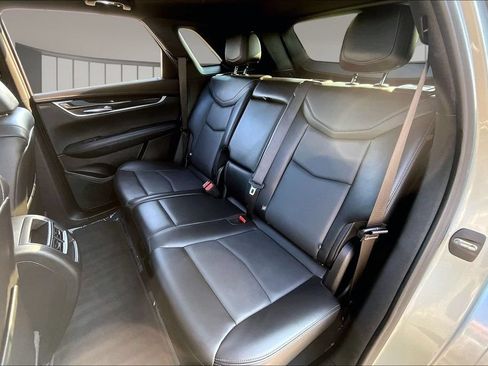 Used 2022 Cadillac XT5 Premium Luxury FWD image 28