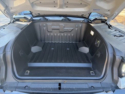 Used 2024 GMC Hummer EV 2X image 26