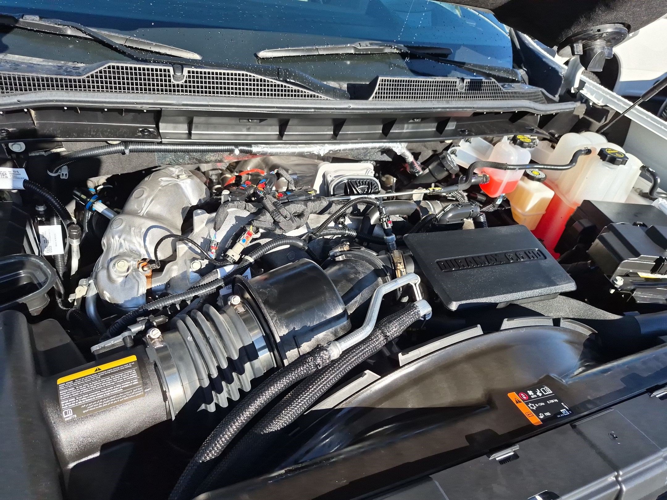 Used 2026 Chevrolet Silverado 2500 ZR2 w/ LPO, Dark Essentials Package AWD/4WD image 34