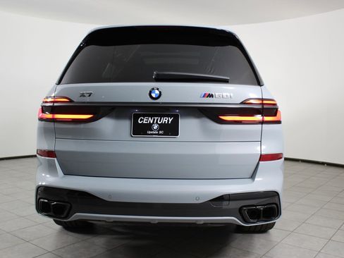 New 2026 BMW X7 M60i image 10