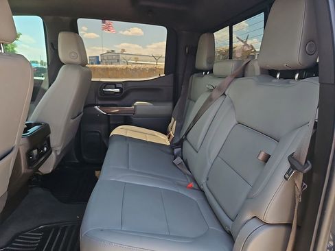 Used 2020 Chevrolet Silverado 1500 RST w/ Texas Edition AWD/4WD image 10