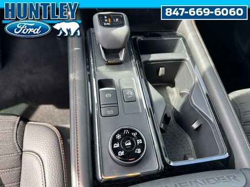 Used 2025 Nissan Pathfinder Rock Creek AWD/4WD image 22