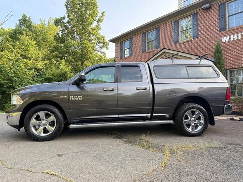 Used 2017 RAM 1500 Big Horn AWD/4WD image 2