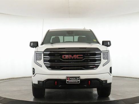 Used 2025 GMC Sierra 1500 AT4 w/ AT4 Premium Package image 12