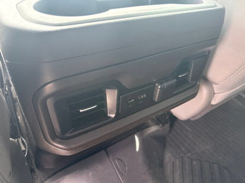 Used 2022 Chevrolet Silverado 1500 LT Trail Boss AWD/4WD image 11