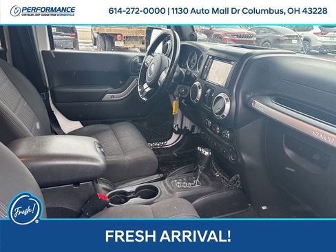 Used 2012 Jeep Wrangler Unlimited Sahara w/ Dual Top Group image 18