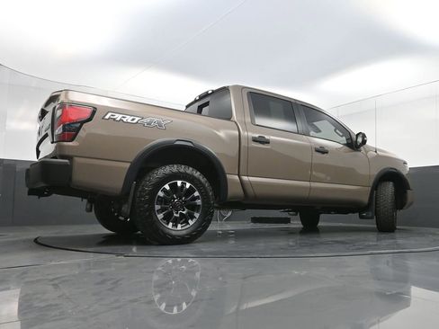 Used 2021 Nissan Titan PRO-4X w/ Pro-4x Convenience Package AWD/4WD image 35