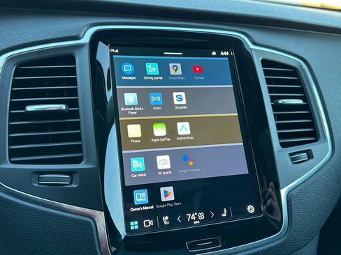 Used 2023 Volvo XC90 B5 Core w/ Protection Package Premier image 37