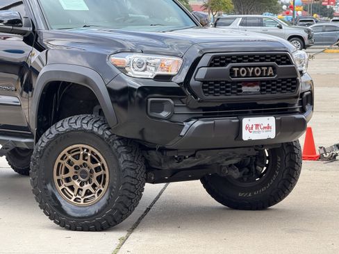 Used 2023 Toyota Tacoma 4x4 Double Cab w/ Trail Edition image 2