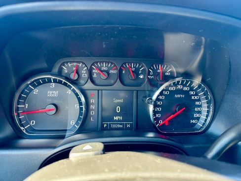 Used 2018 Chevrolet Silverado 1500 Custom w/ Custom Value Package image 21