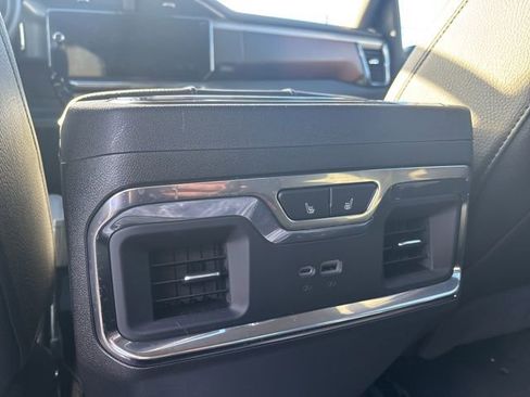 Used 2025 GMC Sierra 2500 Denali w/ Denali Reserve Package image 11