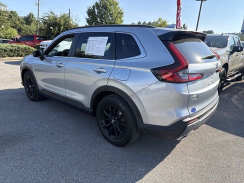 Used 2025 Honda CR-V Sport image 2