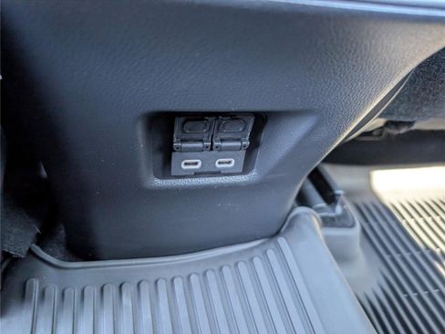 Used 2024 Toyota RAV4 SE w/ Weather & Moonroof Package AWD/4WD image 17
