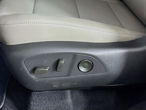 New 2026 GMC Acadia Elevation w/ Elevation Premium Package image 22