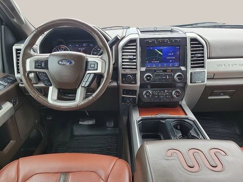 Used 2021 Ford F250 King Ranch w/ King Ranch Ultimate Package AWD/4WD image 11