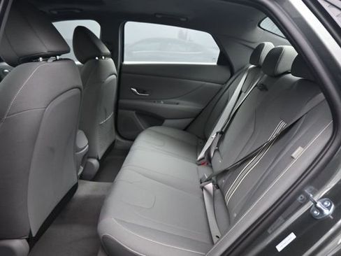 New 2026 Hyundai Elantra SEL Sport Premium FWD image 15