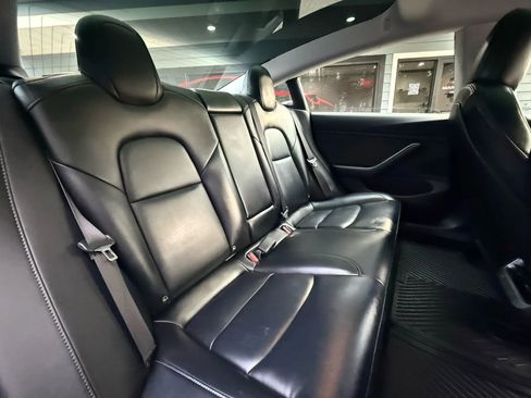 Used 2019 Tesla Model 3 Standard Range Plus RWD image 24