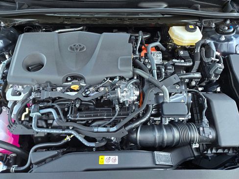 Certified 2026 Toyota Camry SE w/ Convenience Package FWD image 23