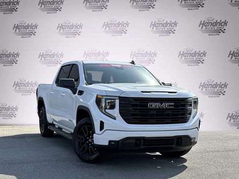 Used 2023 GMC Sierra 1500 Elevation w/ LPO, Elevation Black Package AWD/4WD image 2