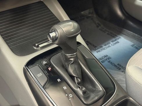Used 2017 Kia Forte LX w/ LX Popular Package FWD image 17