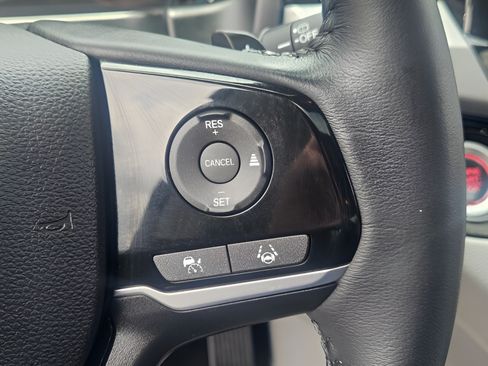 Used 2024 Honda Odyssey Touring image 16