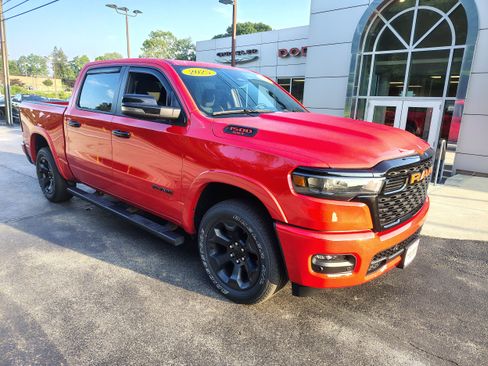 Certified 2025 RAM 1500 Big Horn AWD/4WD image 2