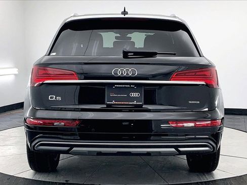 Certified 2023 Audi Q5 2.0T Premium Plus w/ Premium Plus Package image 4