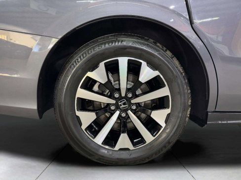 Used 2025 Honda Odyssey EX-L image 65