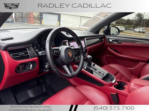 Used 2023 Porsche Macan GTS image 4