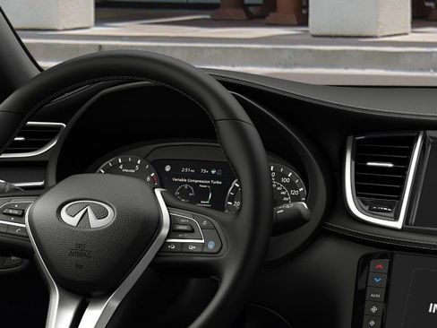 Used 2025 INFINITI QX55 Luxe w/ Cargo Package image 18