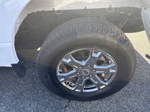 Used 2023 Ford F150 XLT w/ Equipment Group 302A High image 18