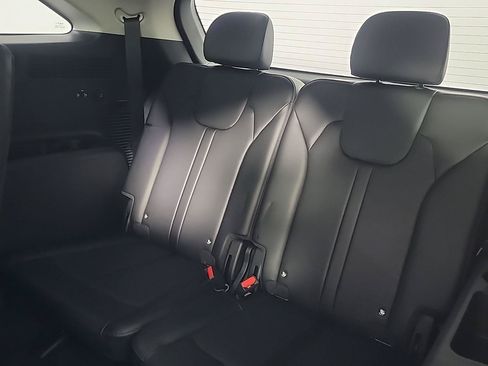Used 2025 Kia Sorento EX w/ Panoramic Sunroof Package AWD/4WD image 19