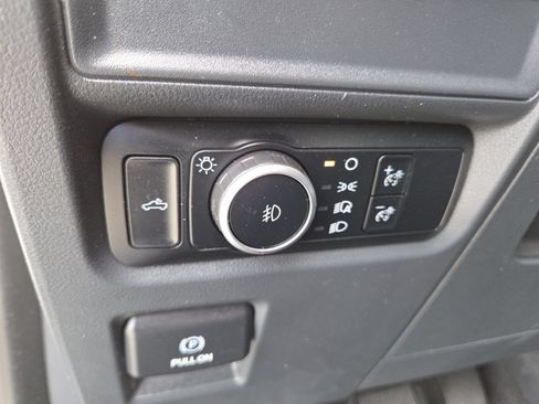 Used 2024 Ford F150 STX RWD image 9