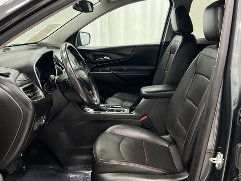 Used 2018 Chevrolet Equinox Premier AWD/4WD image 13