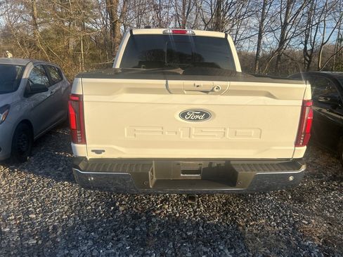 Used 2025 Ford F150 Lariat w/ Equipment Group 501A Mid image 10