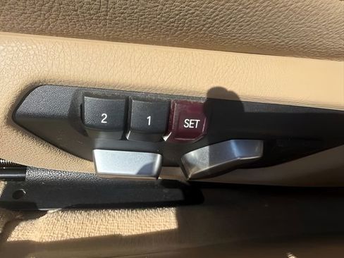 Used 2016 BMW 328i xDrive Sedan AWD/4WD image 16
