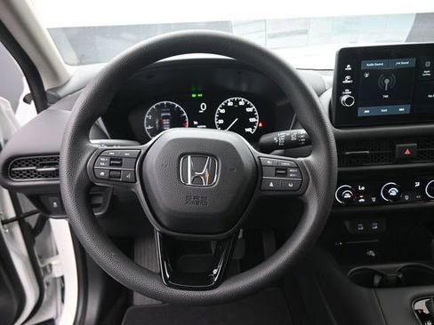 New 2026 Honda HR-V LX image 7