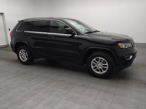 Used 2018 Jeep Grand Cherokee Laredo image 11