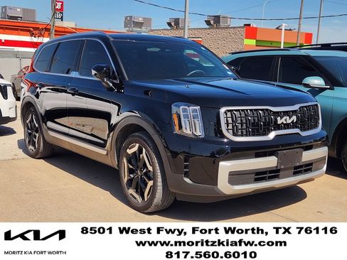 Certified 2024 Kia Telluride EX w/ EX Captain's Chair Package AWD/4WD image 1
