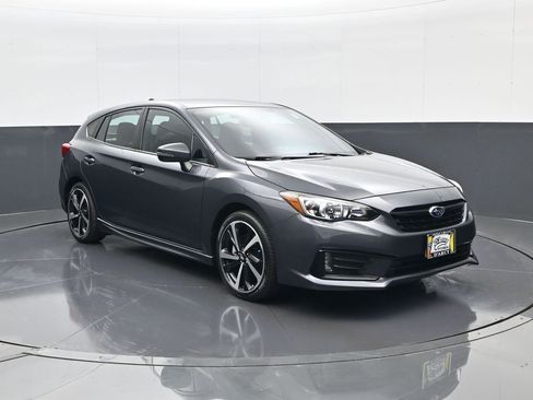 Used 2023 Subaru Impreza 2.0i Sport AWD/4WD image 3