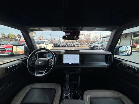Used 2024 Ford Bronco Wildtrak AWD/4WD image 22