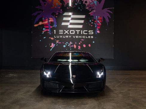 Used 2011 Lamborghini Gallardo LP 560-4 AWD/4WD image 3