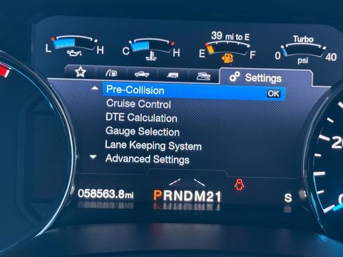 Used 2019 Ford F350 Platinum w/ Platinum Ultimate Package AWD/4WD image 41